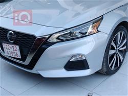 نيسان ألتيما